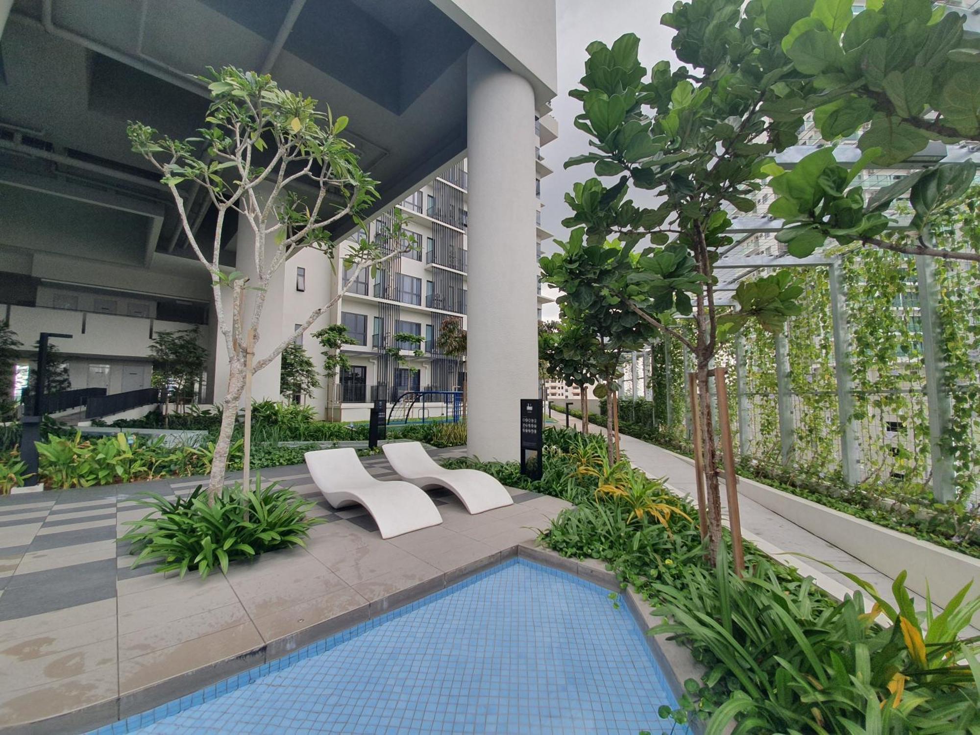 Highpark Suites At Petaling Jaya, Kelana Jaya By Plush Экстерьер фото